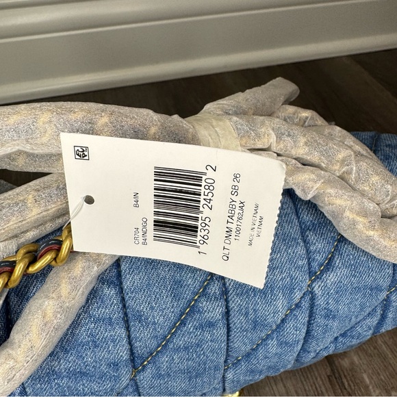 Coach Tabby 26 Blue Jean Quilted Shoulder Handbag - Picture 14 of 16